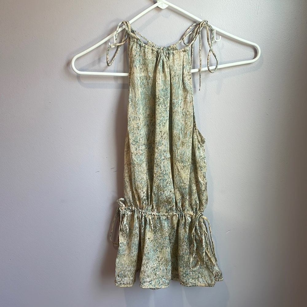 H&M - size XS pastel patterned work blouse